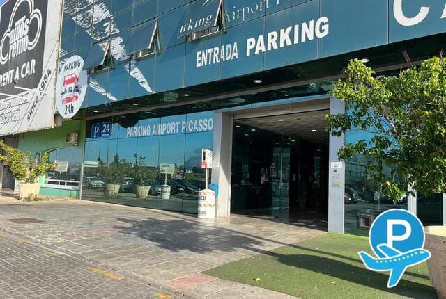 Parking Picasso - Málaga, Av. del Comandante García Morato, 36 (disabled) 1